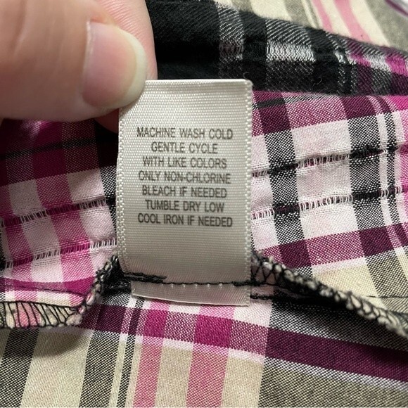 C.J. Banks Christopher & Banks Pink Black Tan Plaid Button Down Size 1X - Picture 9 of 9